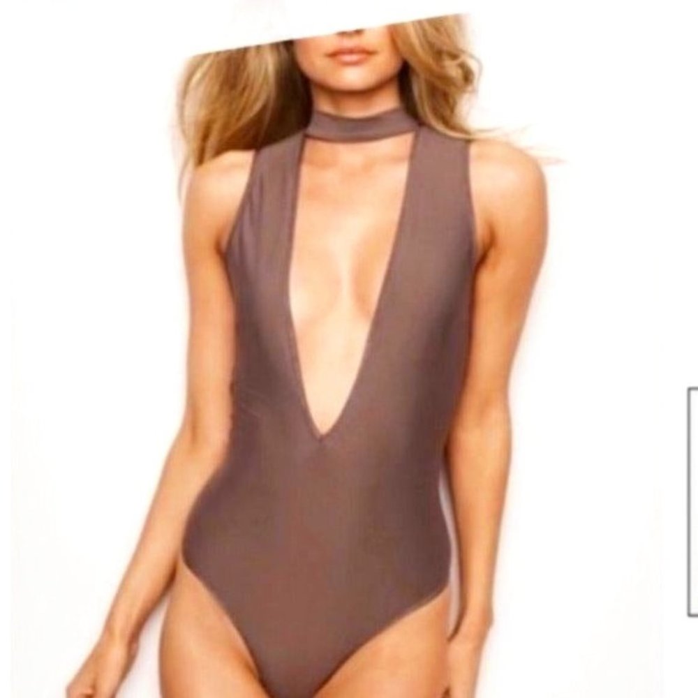 XS Very Sexy Choker Plunge Teddy Bodysuit